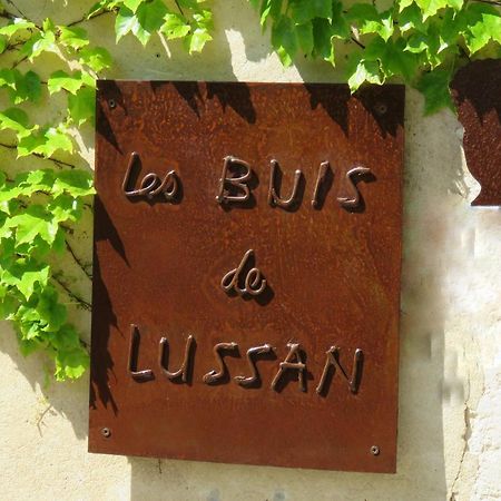 Les Buis De Lussan Bed & Breakfast Lussan  Exterior photo