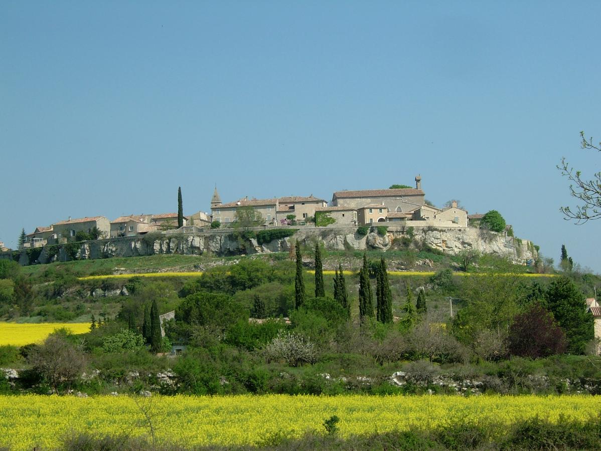 Les Buis De Lussan Bed & Breakfast Lussan  Exterior photo