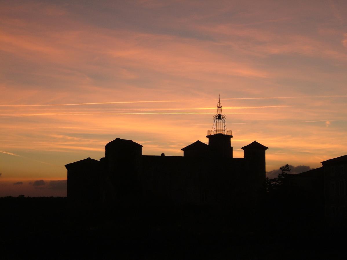 Les Buis De Lussan Bed & Breakfast Lussan  Exterior photo