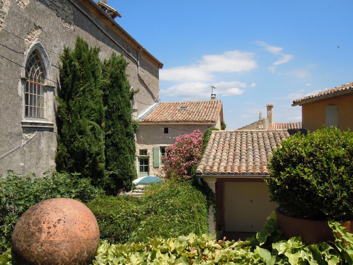 Les Buis De Lussan Bed & Breakfast Lussan  Exterior photo