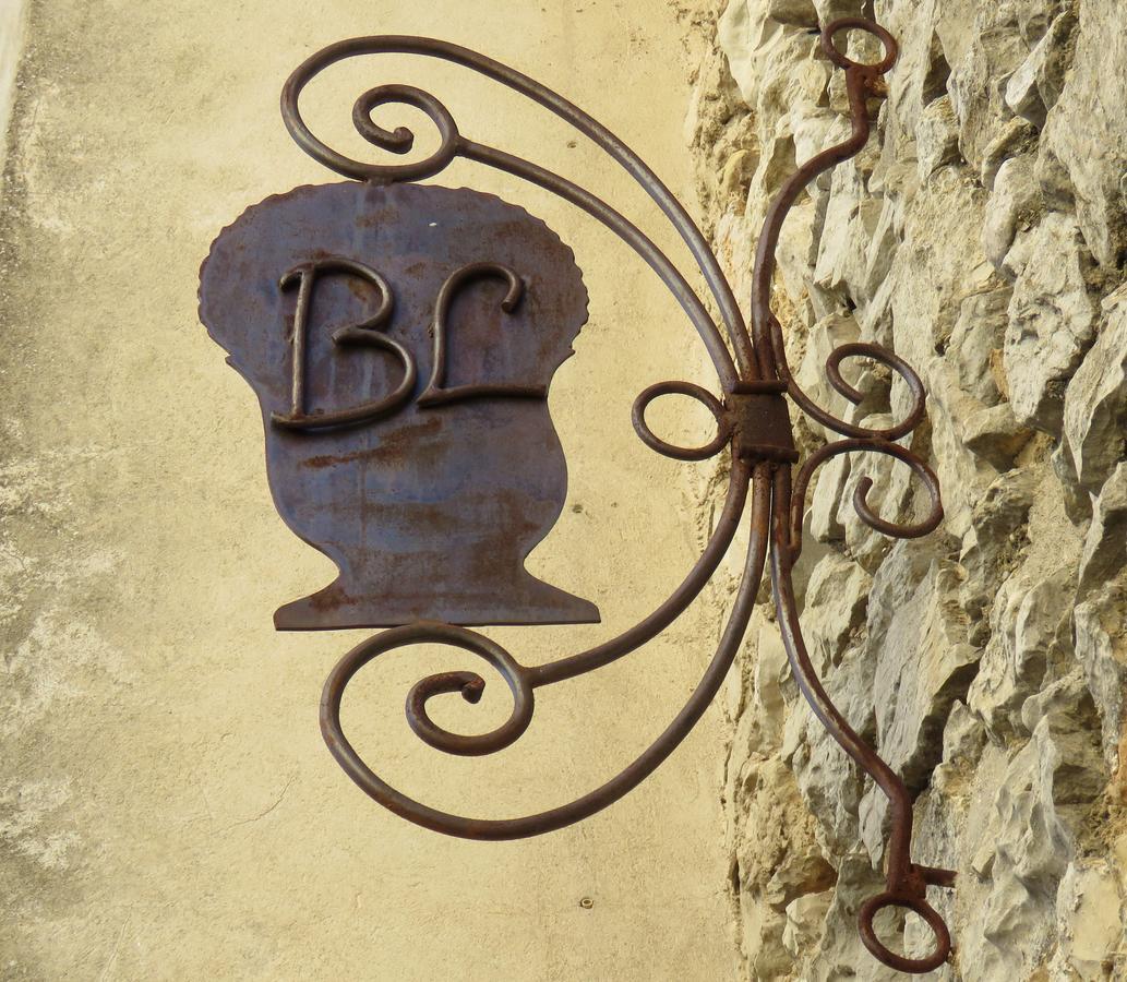 Les Buis De Lussan Bed & Breakfast Lussan  Exterior photo